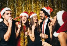 Наряды какого цвета нельзя надевать на встречу Нового 2023 года
