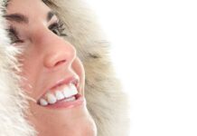 Пять проверенных способов восстановить обветренные губы