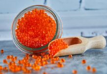 Как отличить настоящую икру от подделки?