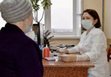 Как будут работать российские поликлиники в новогодние праздники: график с 4 по 9 января 2023 года