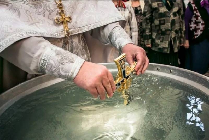 <br />
Крещение Господне 19 января: история праздника и главные мифы, в которые не стоит верить                