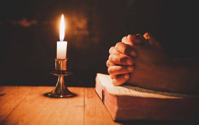 <br />
Какие молитвы читают в первую неделю Великого поста                