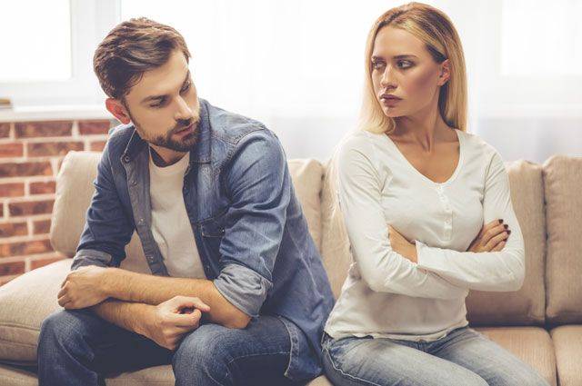 <br />
Тревожные «звоночки»: пять признаков, что партнер вас больше не любит                