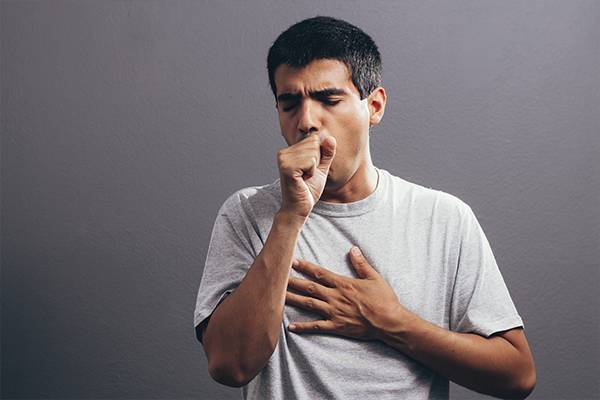 <br />
Вовсе не безобидный симптом: о каких болезнях может предупреждать кашель                