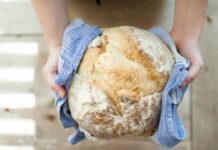 Чтобы не навлечь беду и не отдать благополучие: какие вещи никогда нельзя давать в долг