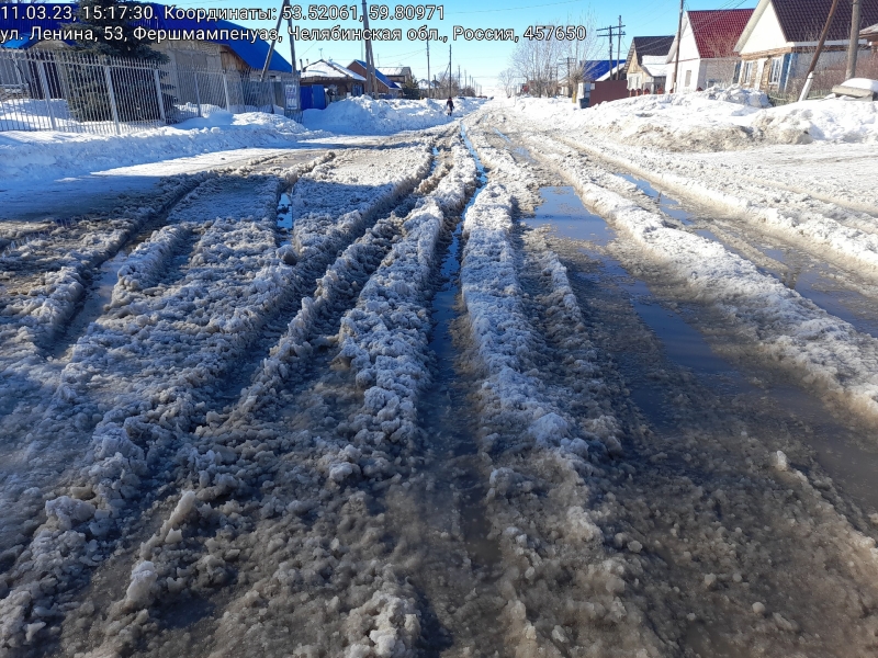 Южноуральцы жалуются губернатору на заваленные снегом улицы