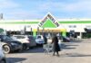 Почему “Леруа Мерлен” продали российскому менеджменту и что будет с сетью гипермаркетов