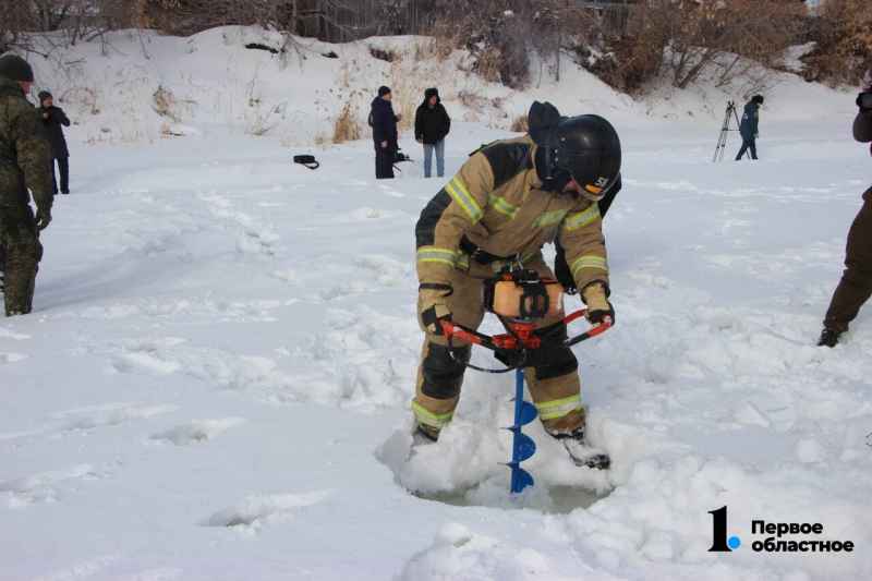 В Челябинской области начали взрывать лед перед весенним паводком