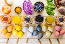 10 способов окрасить пасхальные яйца при помощи натуральных красителей