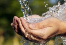 Как правильно купаться на Чистый четверг перед светлой Пасхой