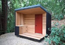 Незаконные параметры: когда за дачный туалет могут оштрафовать