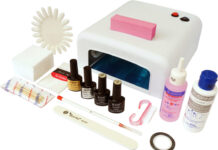 Материалы для маникюра: какие нужны для работы дома?