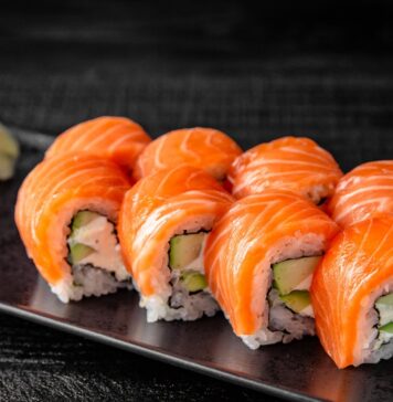 Особенности и причина популярности роллов Филадельфия