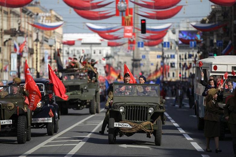 <br />
Какие улицы перекроют в Петербурге 9 мая 2023 года и будет ли акция «Бессмертный полк» в городе                