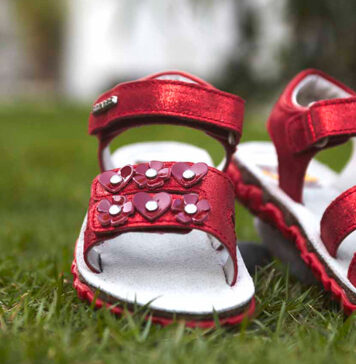 Какую обувь выбрать ребенку: параметры выбора качественной обуви