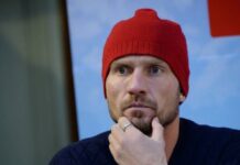 Правда ли, что Роману Костомарову уже поставили временные протезы