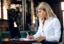 Мама-предприниматель: как получить до 100 000 рублей от государства на свой бизнес