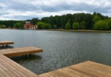 Спасение от жары: Роспотребнадзор назвал список пляжей для купания в Москве в 2023 году