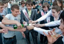 Запрет на продажу алкоголя на выпускной 2023 в России: регионы, где действует и предусмотренное наказание