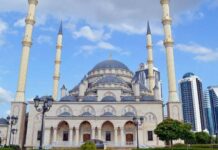 День Ашура-2023 в России: традиции, запреты и дела праздника