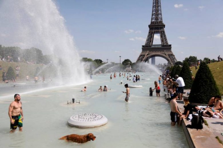 <br />
В Европе ожидается до +50 градусов жары из-за «теплового взрыва» в Сахаре                