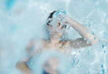 Что известно о состоянии детей, отравившихся после посещения бассейна в Сочи