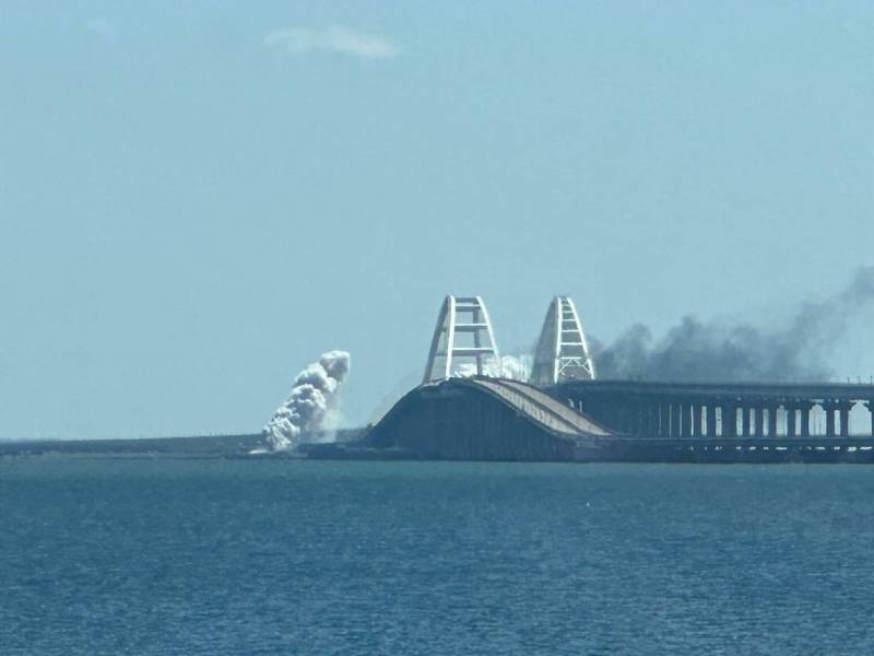 <br />
Что известно о взрывах на Крымском мосту сегодня, 12 августа 2023 года                