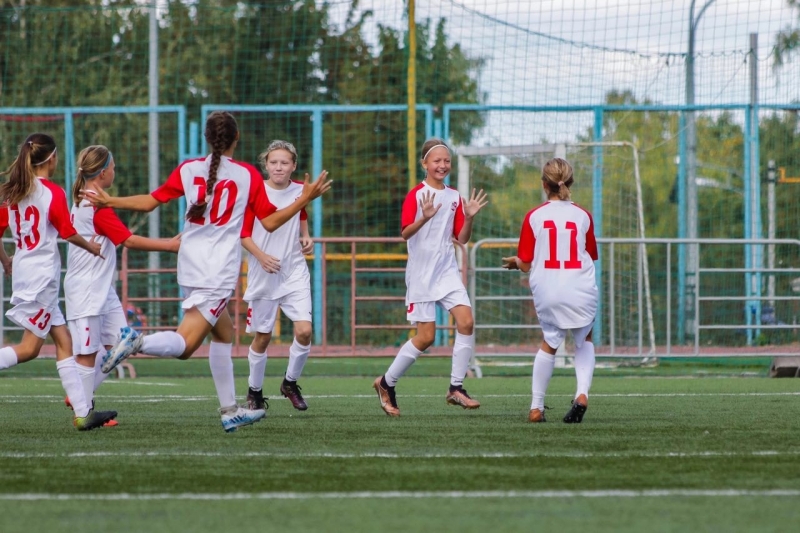 Команда девочек «Челябинск‑ОСШ» заняла третье место в Юношеской футбольной лиге