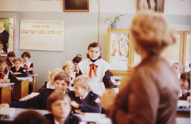 <br />
Шесть мифов о советском образовании: реальность за декорациями ностальгии                