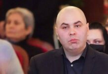 Внебрачный сын Жириновского подал иск о признании отцовства и наследстве