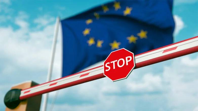 <br />
Европейская Комиссия ужесточает политику въезда для россиян: запрет на автомобили и личные вещи                