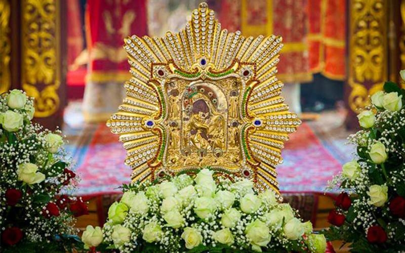 <br />
Праздник Почаевской иконы Божией Матери: история и поздравления                