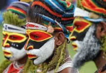 Женщину замучили до смерти из-за «магии»: трагедия произошла на глазах 8-летней дочери