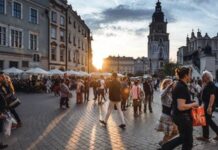 Какой одной стране математик Сидик Афган предсказал светлое будущее