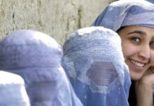 Подпольные школы и одиночные прогулки: как живут женщины в «мужском государстве»