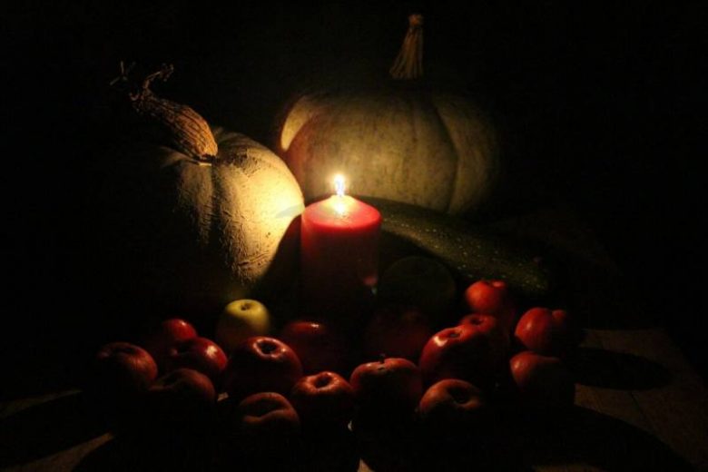 <br />
Тайны и традиции мистической Велесовой ночи 31 октября                