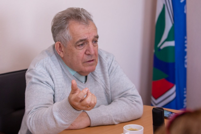 В Челябинской области предлагают ввести выплаты учителям на сборы в школу
