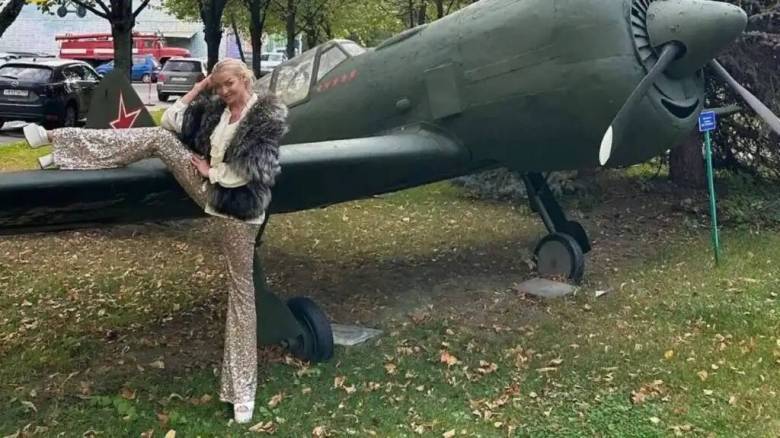 <br />
За осквернение самолета времен ВОВ балерине Волочковой грозит реальный срок                