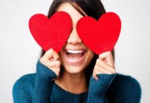 Козерогов пригласят на свидание, а Дев ждет работа над ошибками: ежедневный гороскоп на 27 ноября 2023 года для всех знаков зодиака