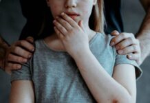 Недетское ЧП: главу департамента Иркутской области подозревают в педофилии