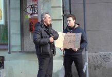 Новая схема: в Москве мошенники просят деньги «на билет до дома»