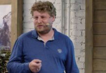 Скандал в Московской гимназии: учитель информатики нарисовал свастику и выразил пожелание смерти россиянам