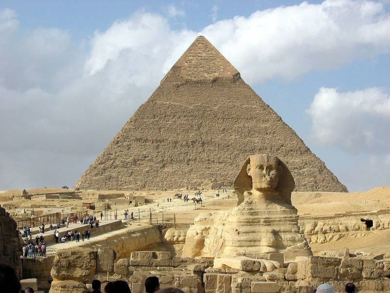 <br />
Загадка поважнее Сфинкса: египтолог рассказал о тайнах известного древнего монумента                