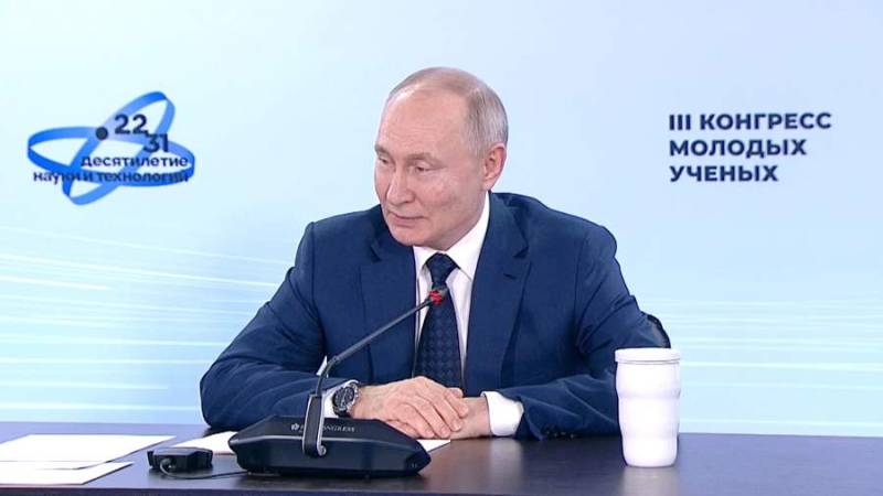 <br />
Путин заявляет о быстром отрыве от технологической зависимости от Запада                