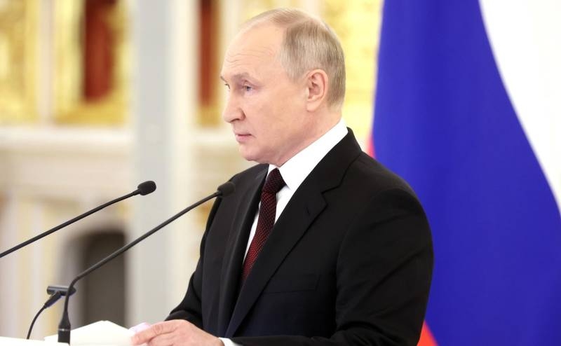 <br />
Владимир Путин объединит пресс-конференцию и прямую линию: подробности мероприятия                