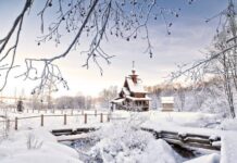 Крещение Господне 2024: традиции, молитвы и расписание служб