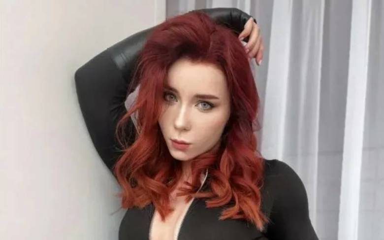 <br />
Sweetie Fox из Екатеринбурга стала лидером PornHub, обогнав Еву Элфи                