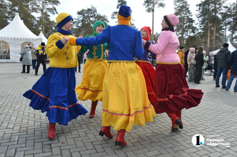 В парке Гагарина в Челябинске отпраздновали Масленицу