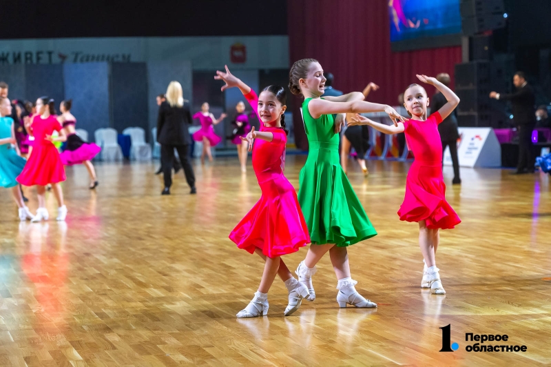 В Челябинске открыли Кубок губернатора по танцевальному спорту