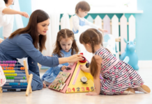 Как получить профессию воспитателя через дистанционное обучение с практическими навыками